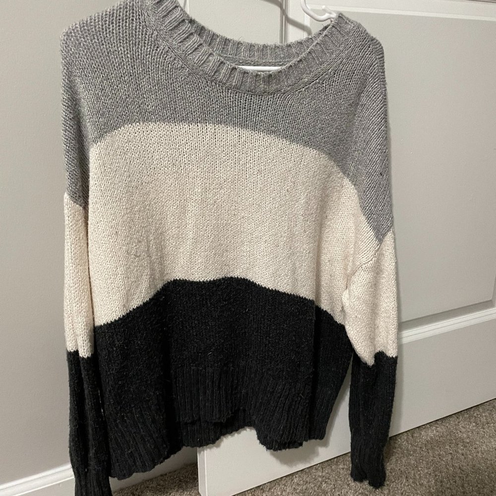 American Eagle Stripped Sweater